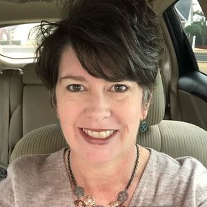 Meet your Posher, Jackie